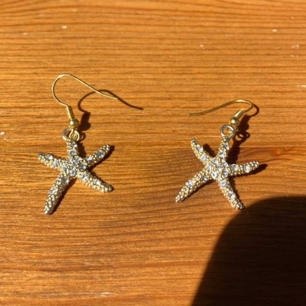 Starfish Gold and Crystal Hanging Earrings